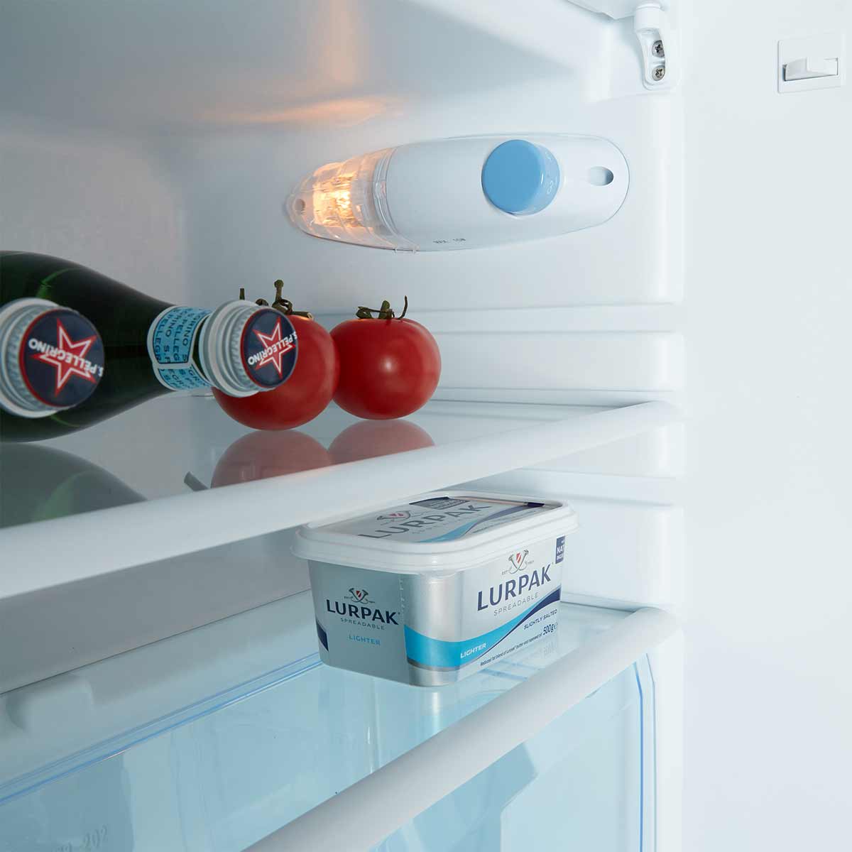 113L Freestanding Under Counter Fridge with Ice Box – Black