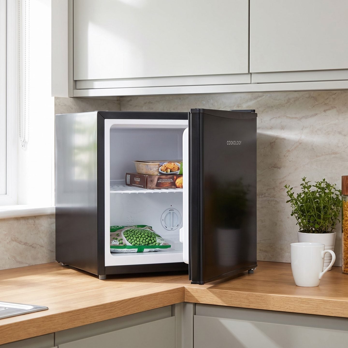 31L Table Top Mini Freezer – Black