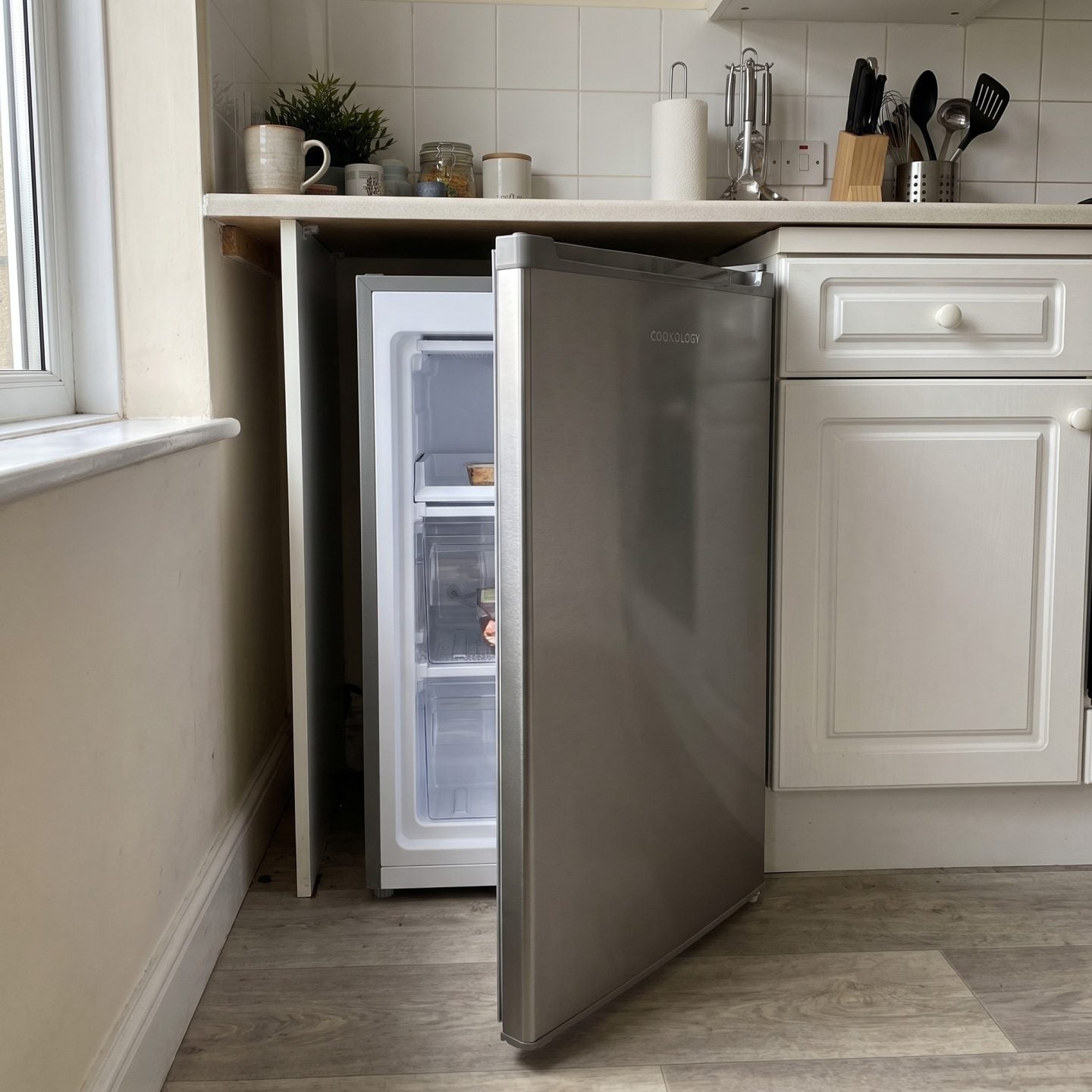 60L Freestanding Under Counter Freezer – Silver